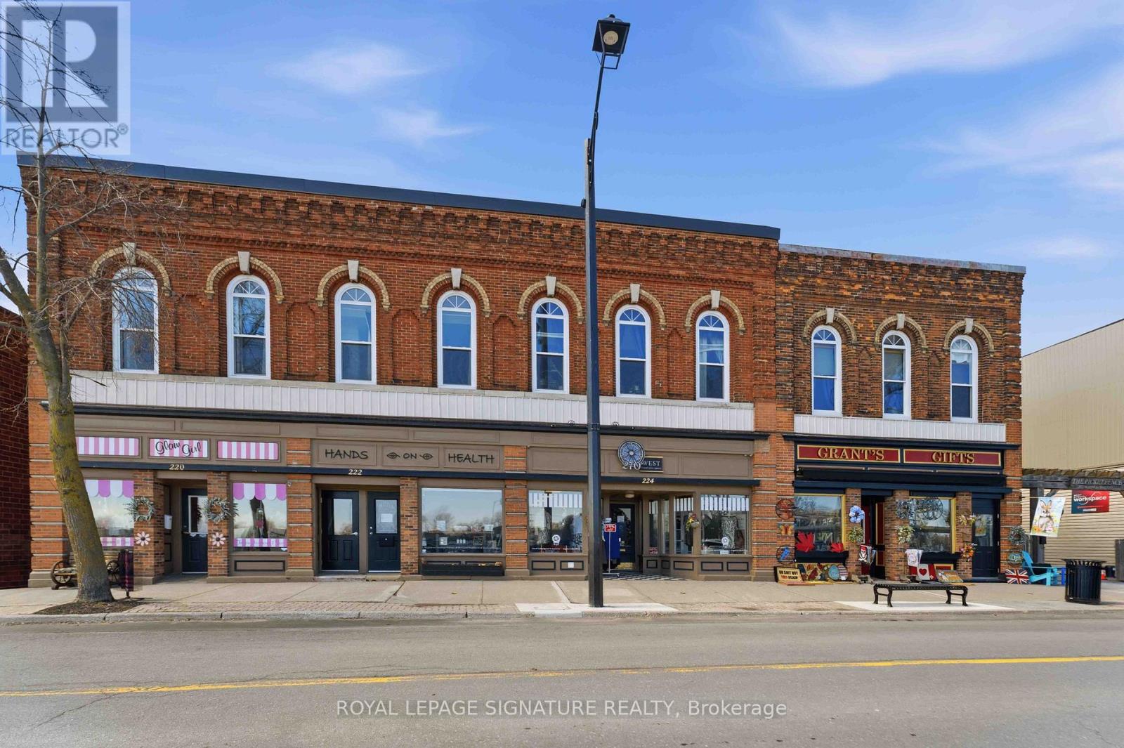 220-228 West Street, Port Colborne, Ontario  L3K 4E3 - Photo 3 - X12996316