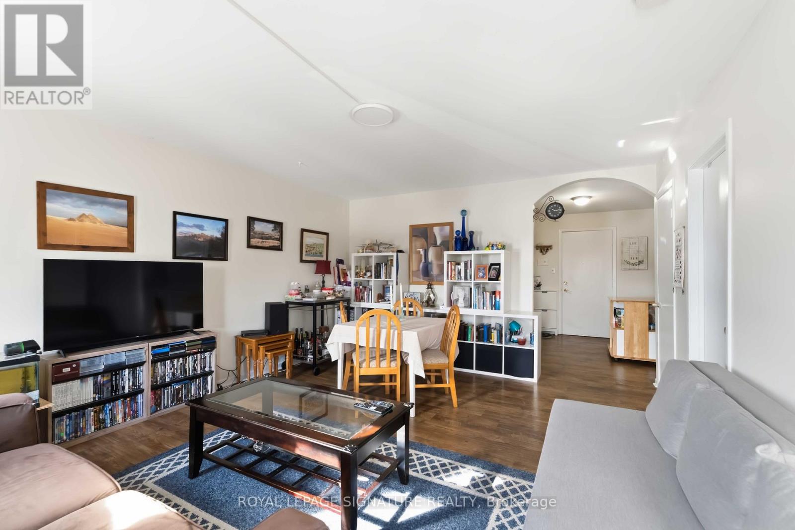 220-228 West Street, Port Colborne, Ontario  L3K 4E3 - Photo 14 - X12996316