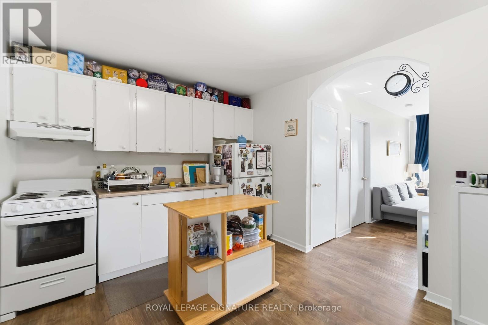 220-228 West Street, Port Colborne, Ontario  L3K 4E3 - Photo 19 - X12996316