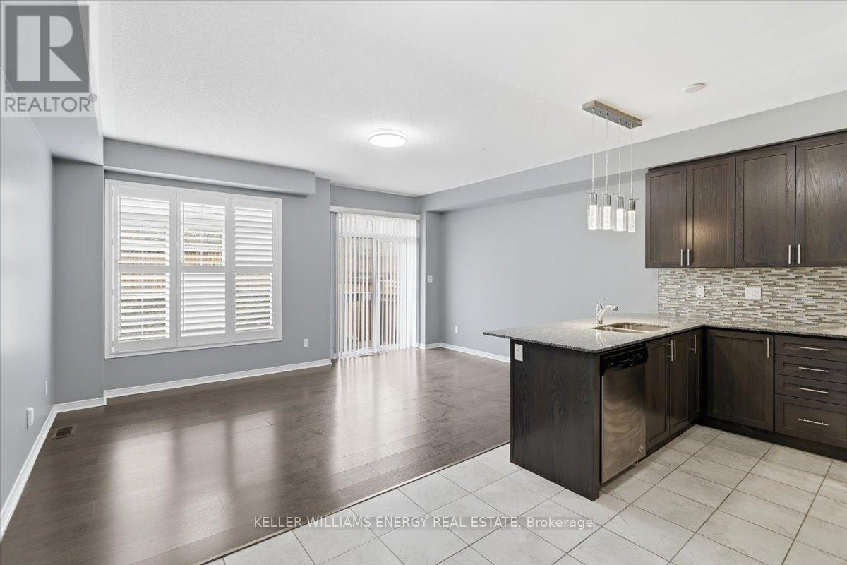 18 Rimrock Crescent, Whitby, Ontario  L1N 0E5 - Photo 6 - E12998934