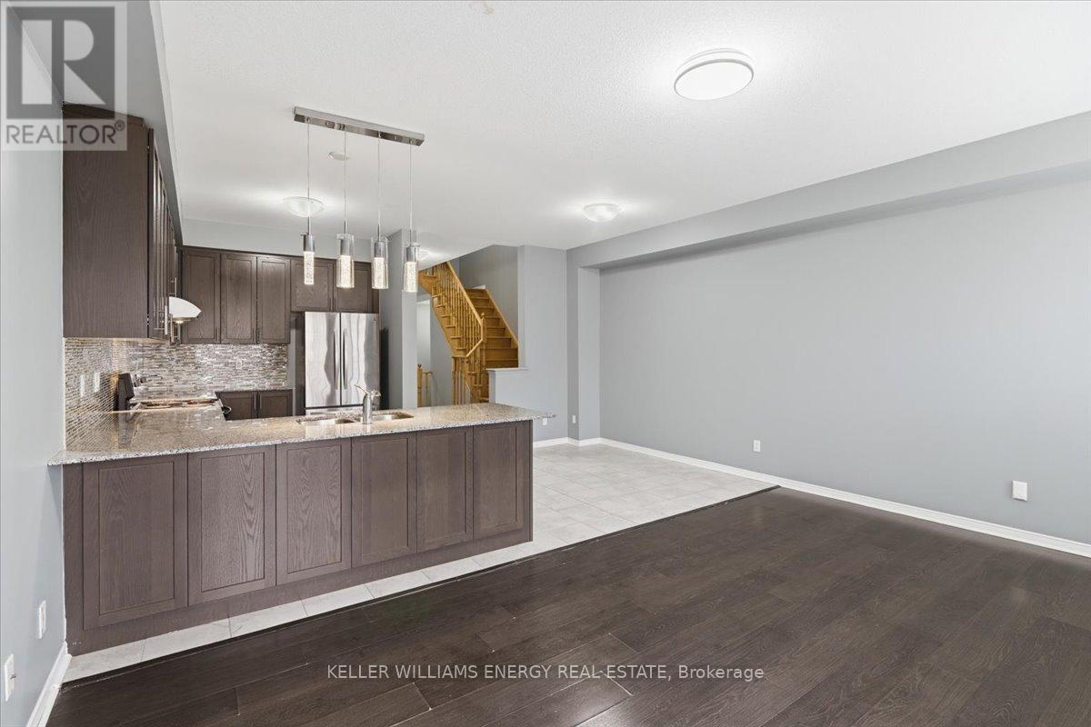 18 Rimrock Crescent, Whitby, Ontario  L1N 0E5 - Photo 8 - E12998934