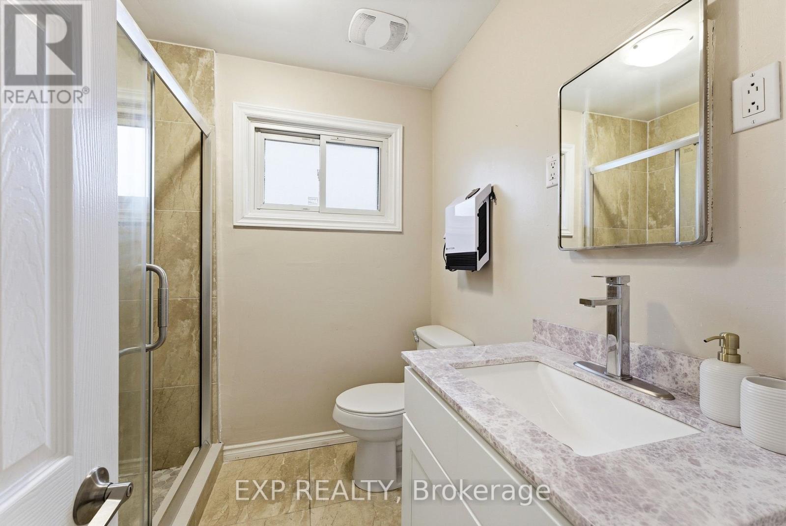 10 Plaza Square, Belleville, Ontario  K8N 4J3 - Photo 19 - X12998944