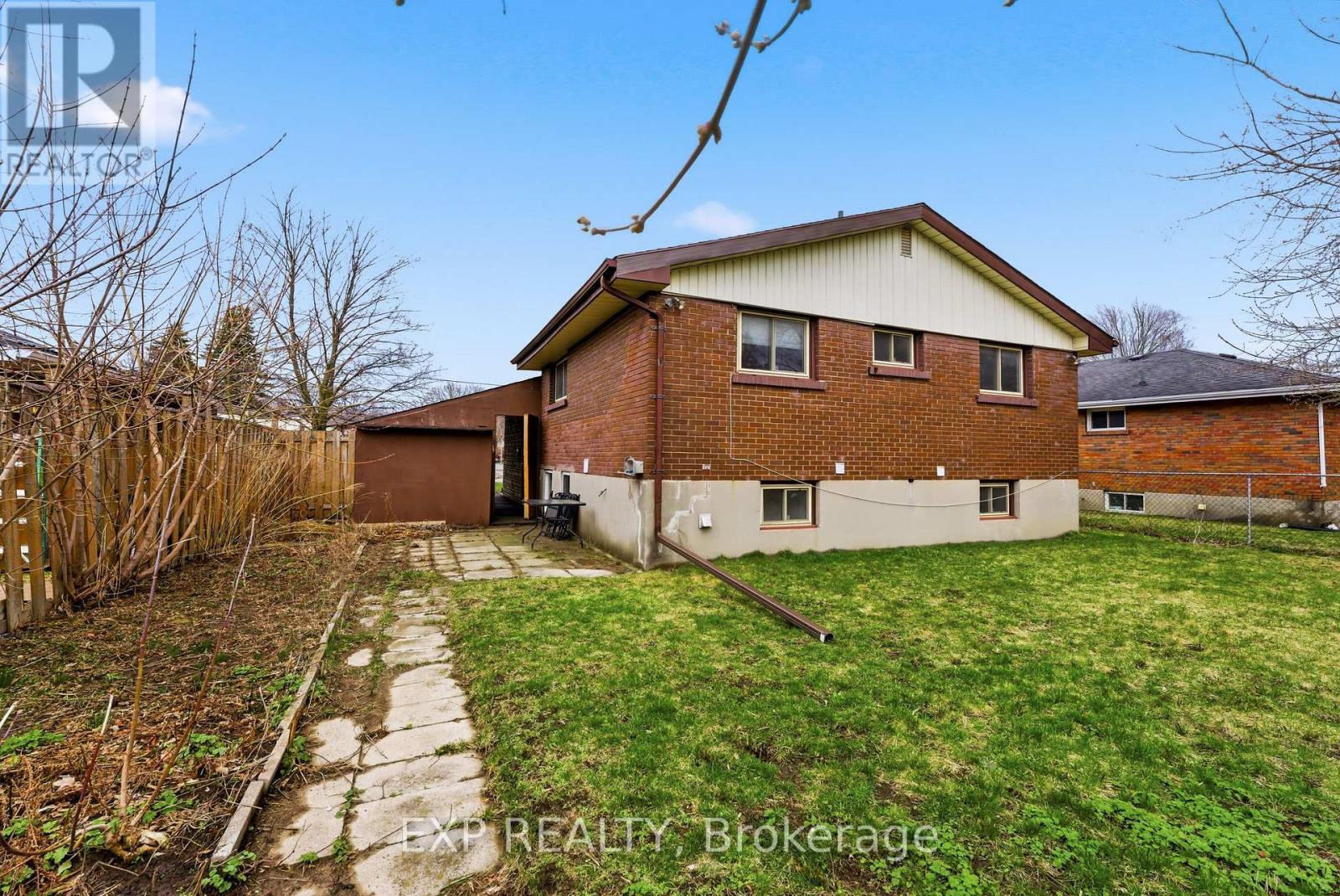 10 Plaza Square, Belleville, Ontario  K8N 4J3 - Photo 35 - X12998944