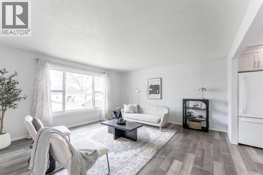 235 15 Street N, Lethbridge, Alberta  T1H 2X5 - Photo 8 - A2301622