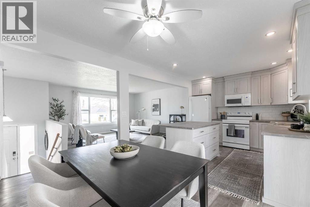 235 15 Street N, Lethbridge, Alberta  T1H 2X5 - Photo 11 - A2301622