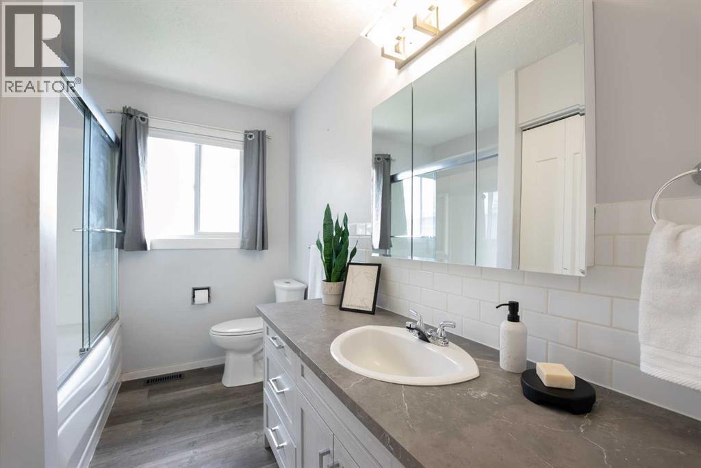 235 15 Street N, Lethbridge, Alberta  T1H 2X5 - Photo 16 - A2301622