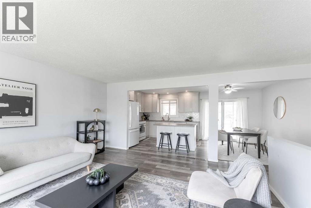 235 15 Street N, Lethbridge, Alberta  T1H 2X5 - Photo 7 - A2301622