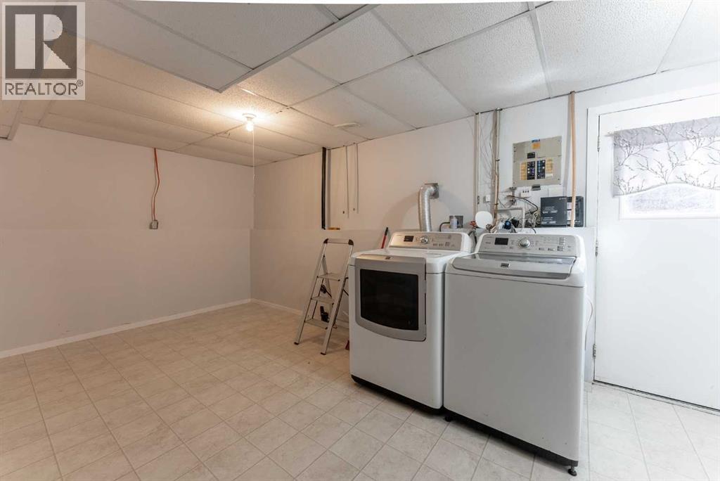 235 15 Street N, Lethbridge, Alberta  T1H 2X5 - Photo 25 - A2301622