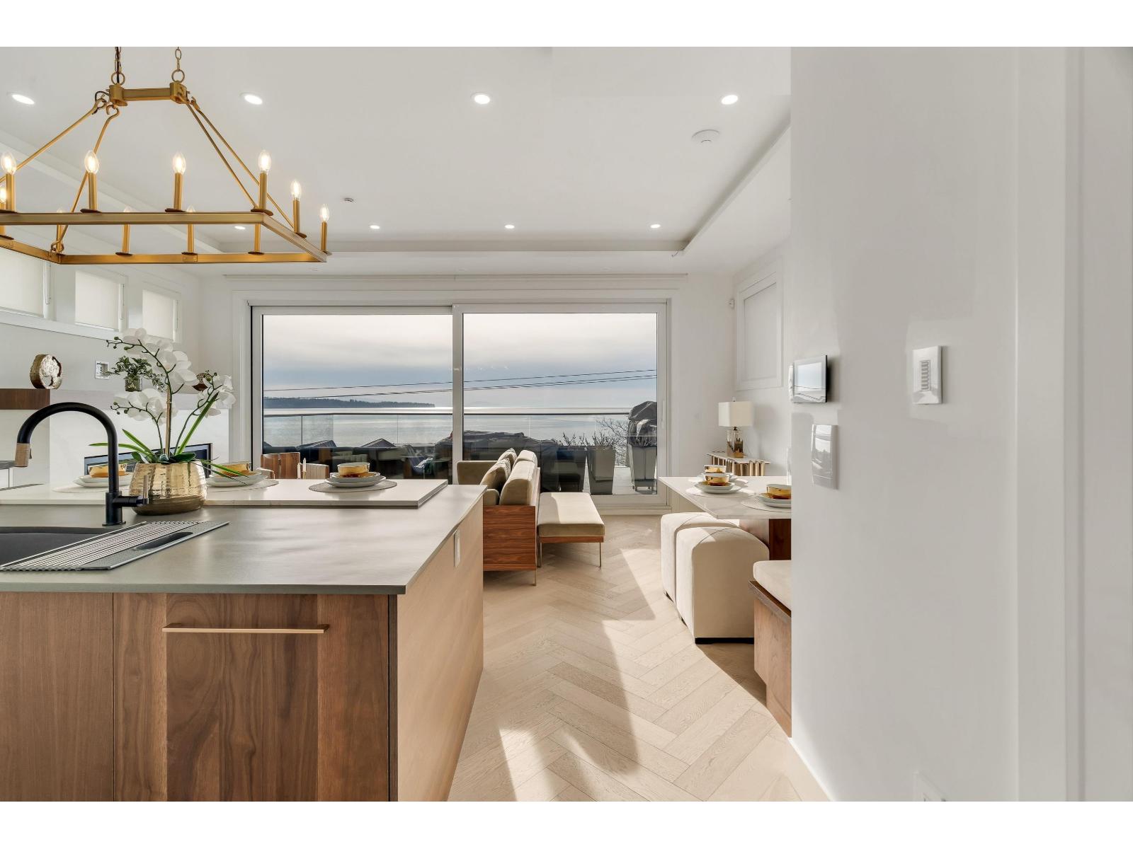 15377 Marine Drive, White Rock, British Columbia  V4B 1C8 - Photo 18 - R3111540