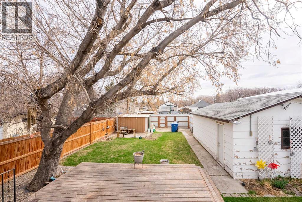 235 15 Street N, Lethbridge, Alberta  T1H 2X5 - Photo 33 - A2301622