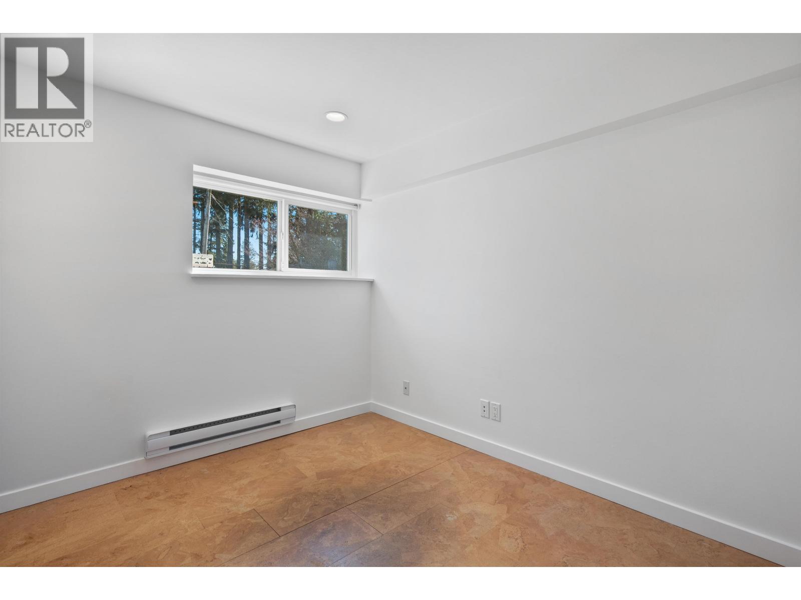 2039 Compton Court, Coquitlam, British Columbia  V3J 2K9 - Photo 22 - R3111225