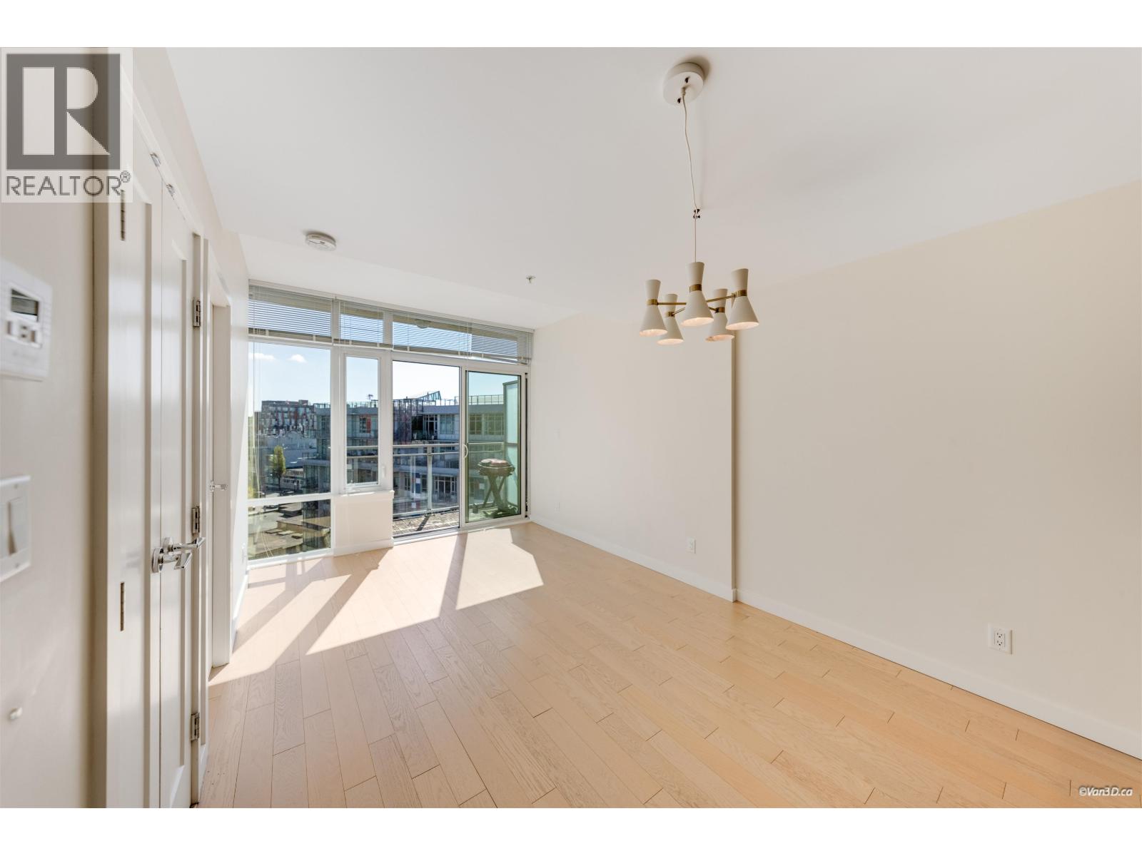 1002 88 W 1st Avenue, Vancouver, British Columbia  V5Y 0K2 - Photo 7 - R3111282