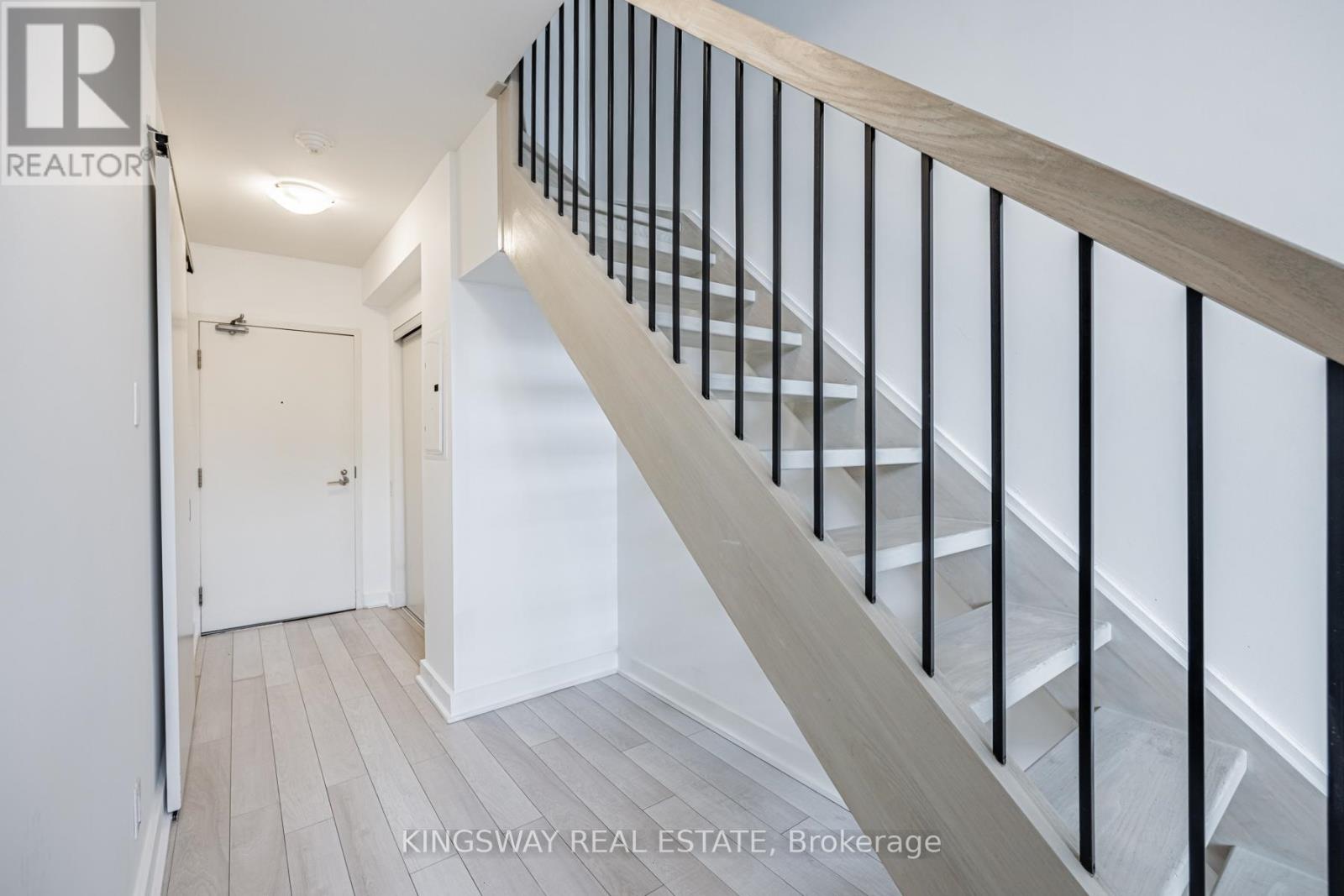 332 - 5 Hanna Avenue, Toronto, Ontario  M6K 0B3 - Photo 11 - C12998962