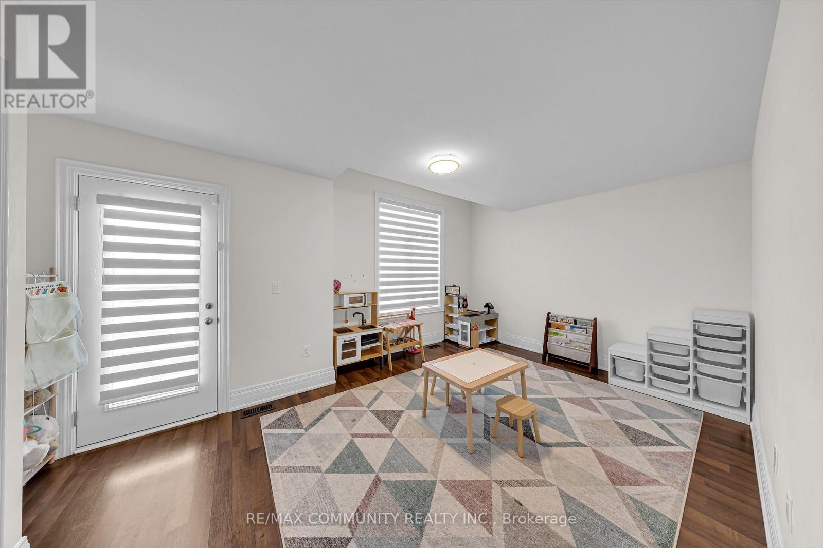 2489 Florentine Place, Pickering, Ontario  L1X 0H2 - Photo 16 - E12998972