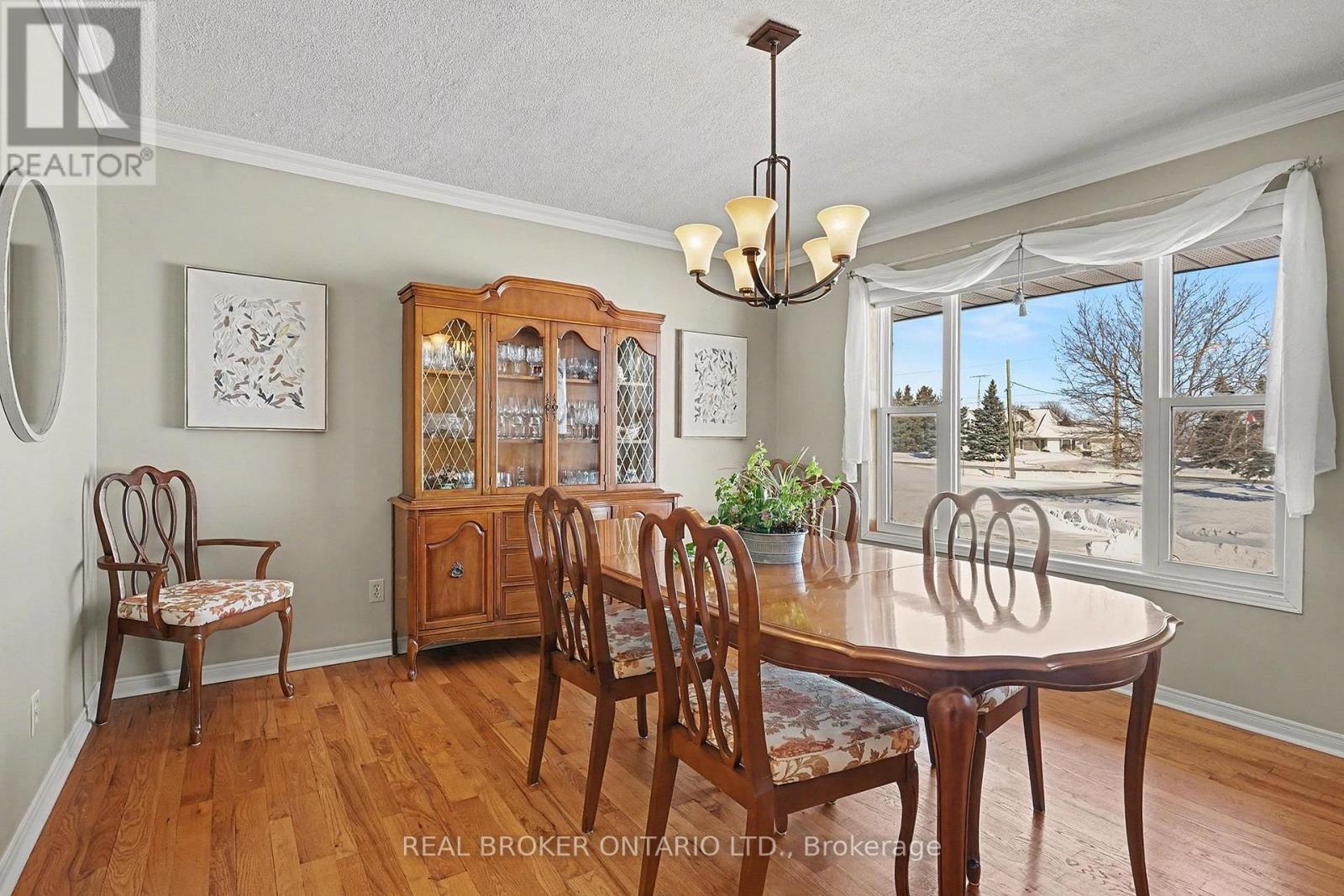 13382 Torbram Road, Caledon, Ontario  L7C 2S8 - Photo 12 - W12751558