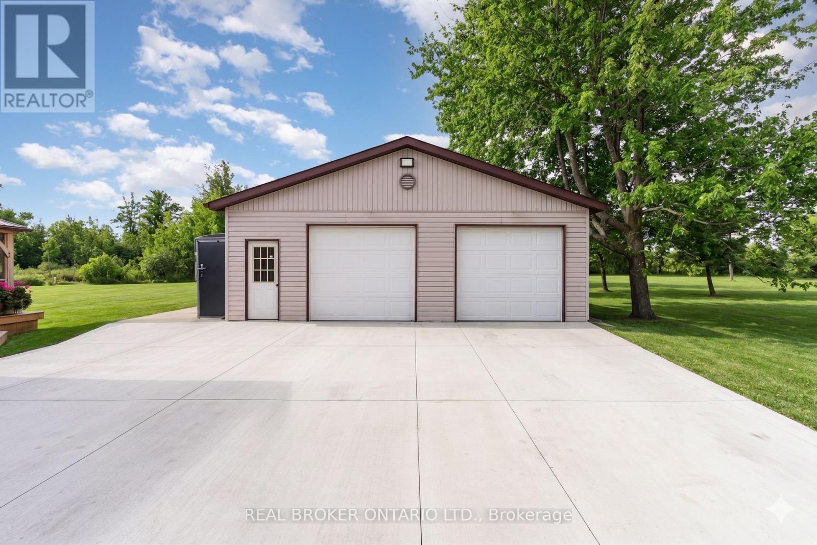 13382 Torbram Road, Caledon, Ontario  L7C 2S8 - Photo 3 - W12751558