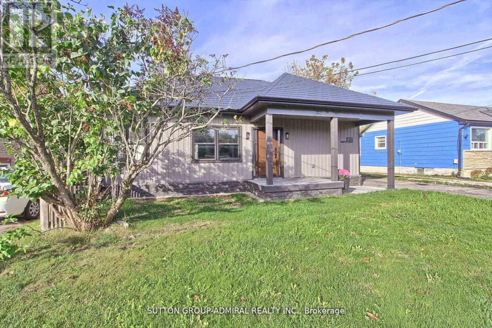 836 Montsell Avenue, Georgina, Ontario  L0E 1S0 - Photo 2 - N12998896