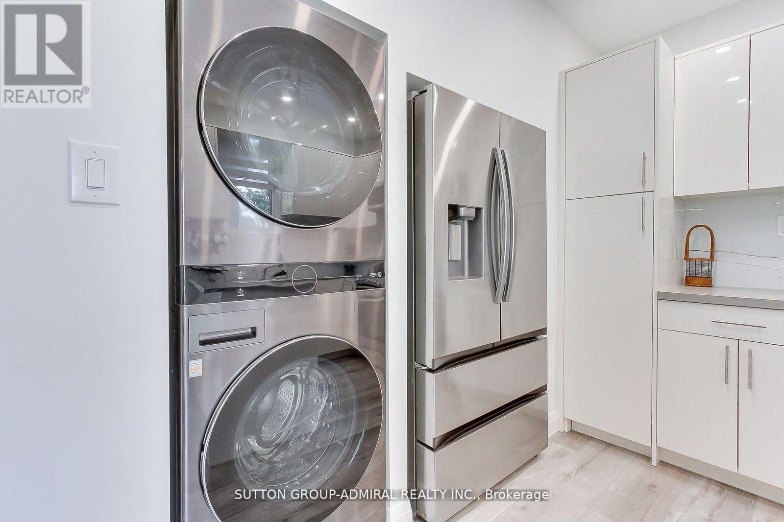 836 Montsell Avenue, Georgina, Ontario  L0E 1S0 - Photo 20 - N12998896