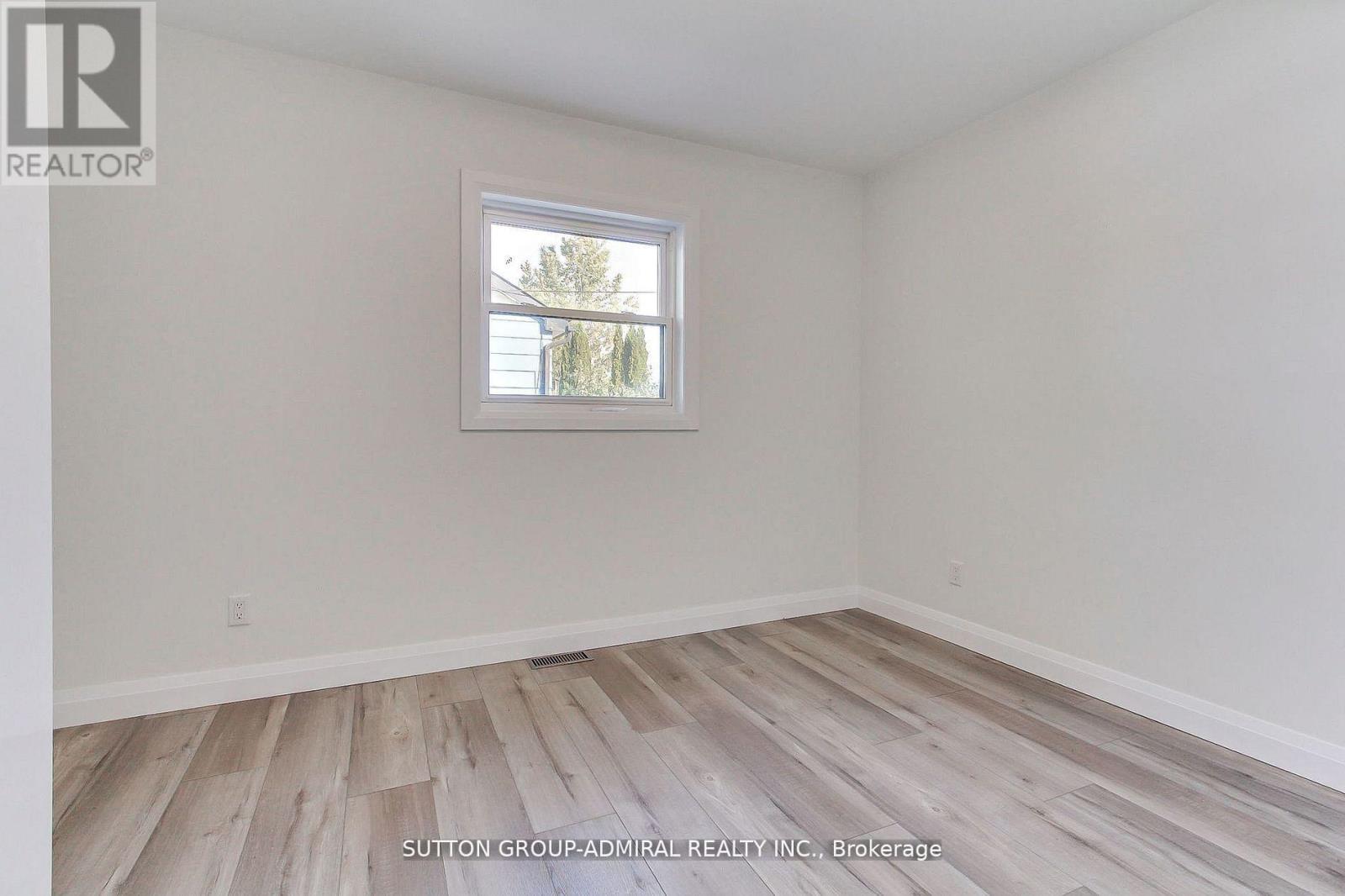 836 Montsell Avenue, Georgina, Ontario  L0E 1S0 - Photo 28 - N12998896