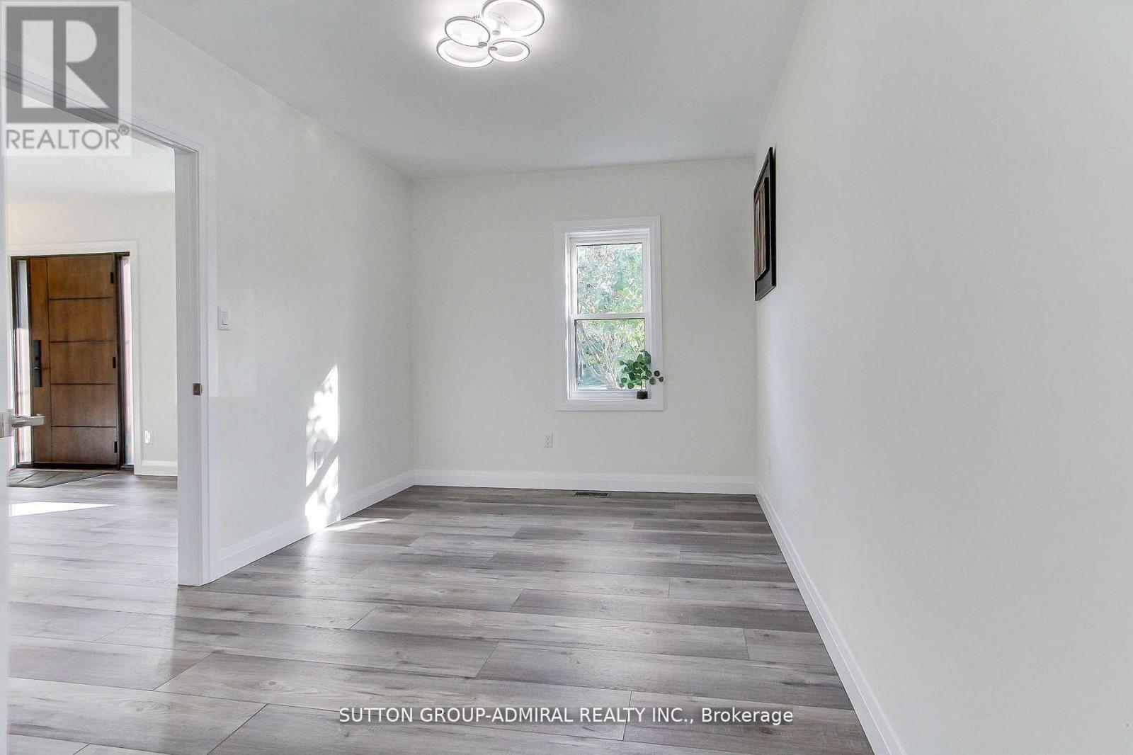 836 Montsell Avenue, Georgina, Ontario  L0E 1S0 - Photo 31 - N12998896