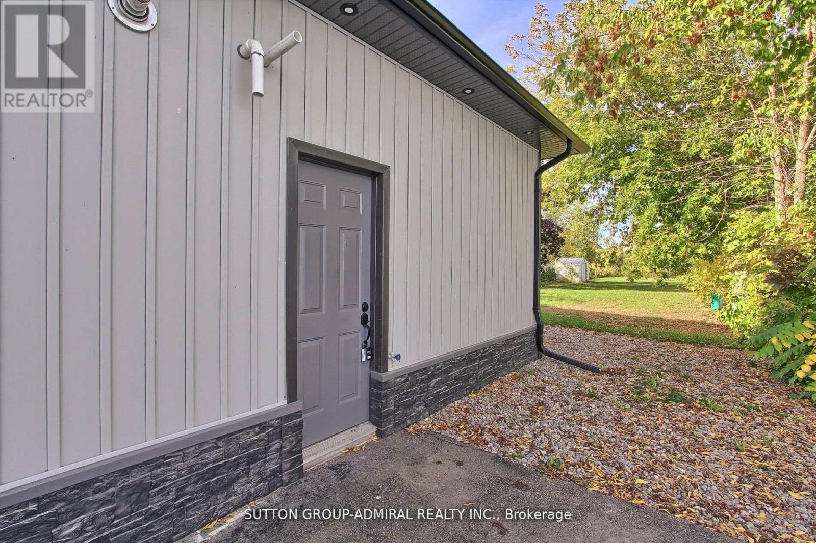 836 Montsell Avenue, Georgina, Ontario  L0E 1S0 - Photo 41 - N12998896