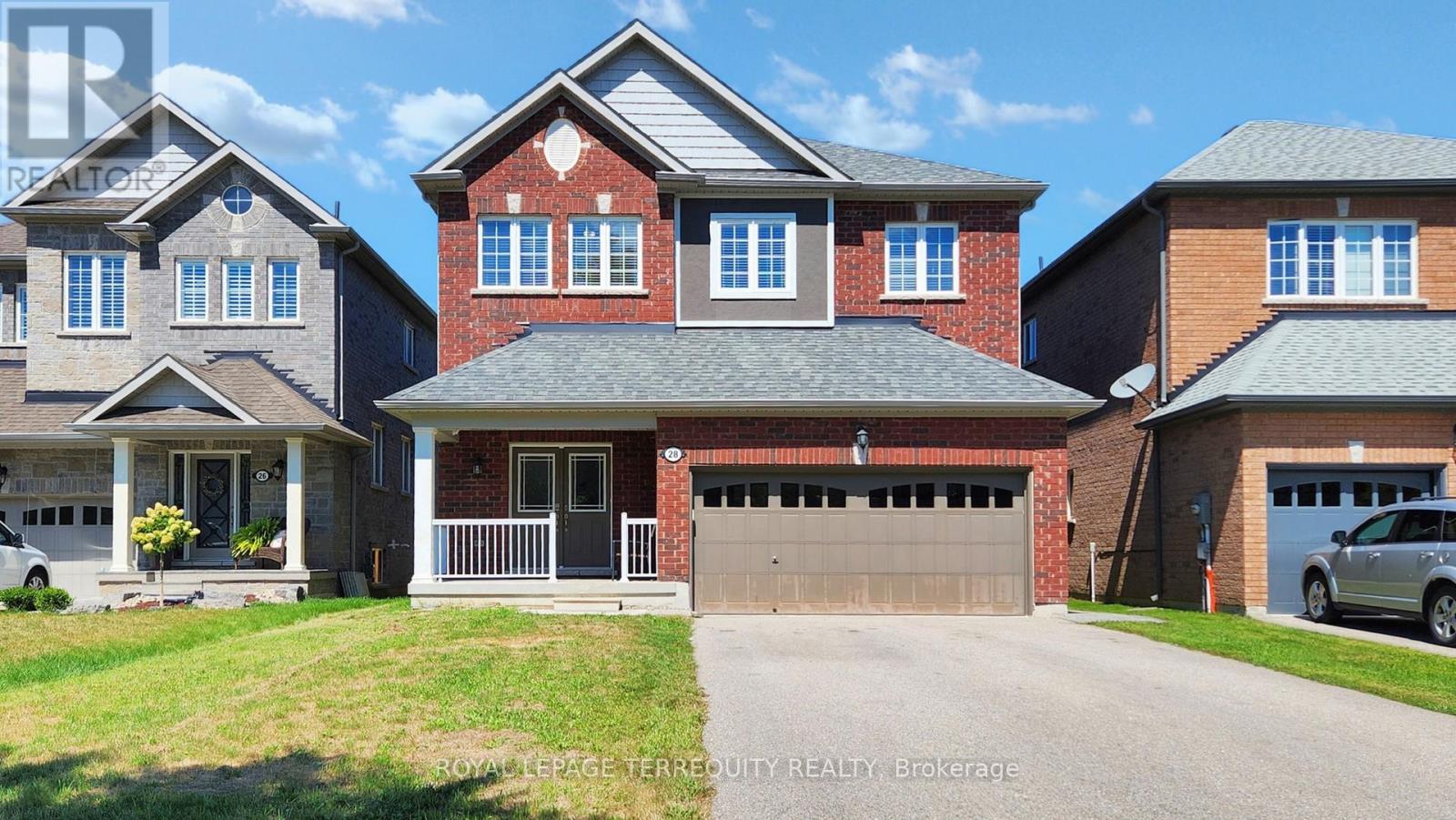 28 Richmond Park Drive, Georgina, Ontario  L4P 0H2 - Photo 2 - N12998960