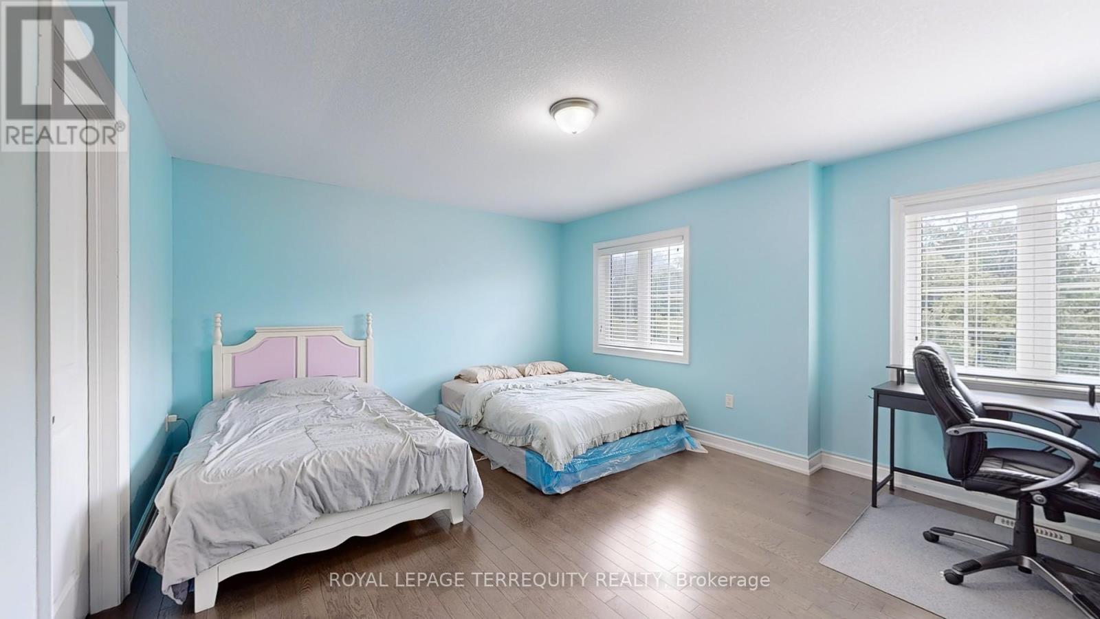 28 Richmond Park Drive, Georgina, Ontario  L4P 0H2 - Photo 39 - N12998960