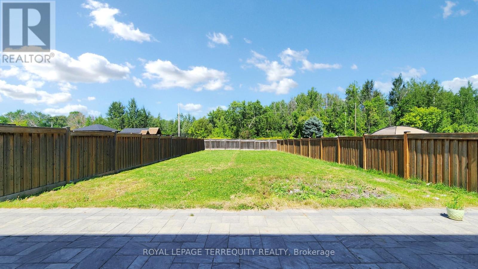 28 Richmond Park Drive, Georgina, Ontario  L4P 0H2 - Photo 47 - N12998960