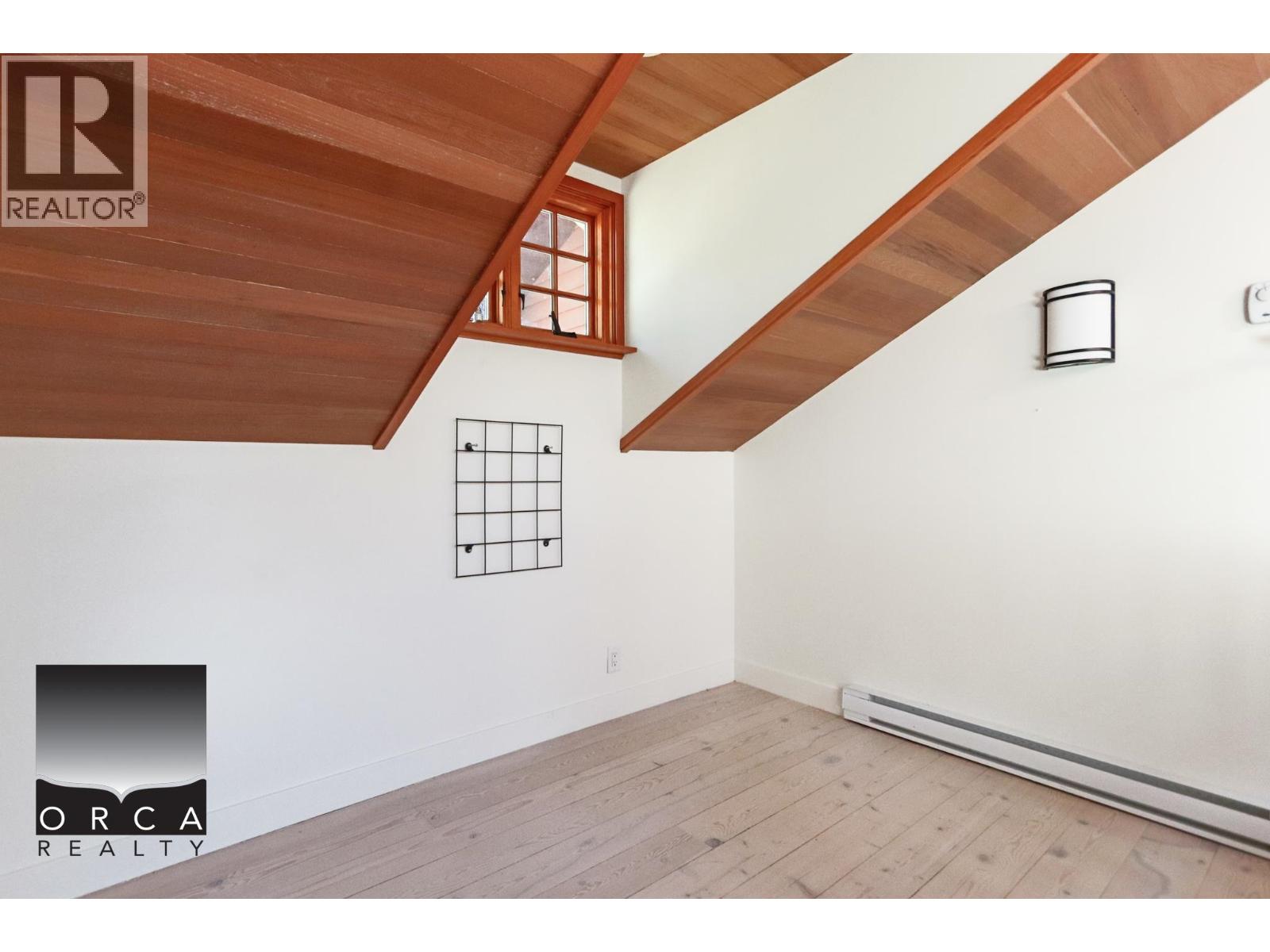 466 Brand Street, North Vancouver, British Columbia  V7N 1G1 - Photo 32 - R3108274