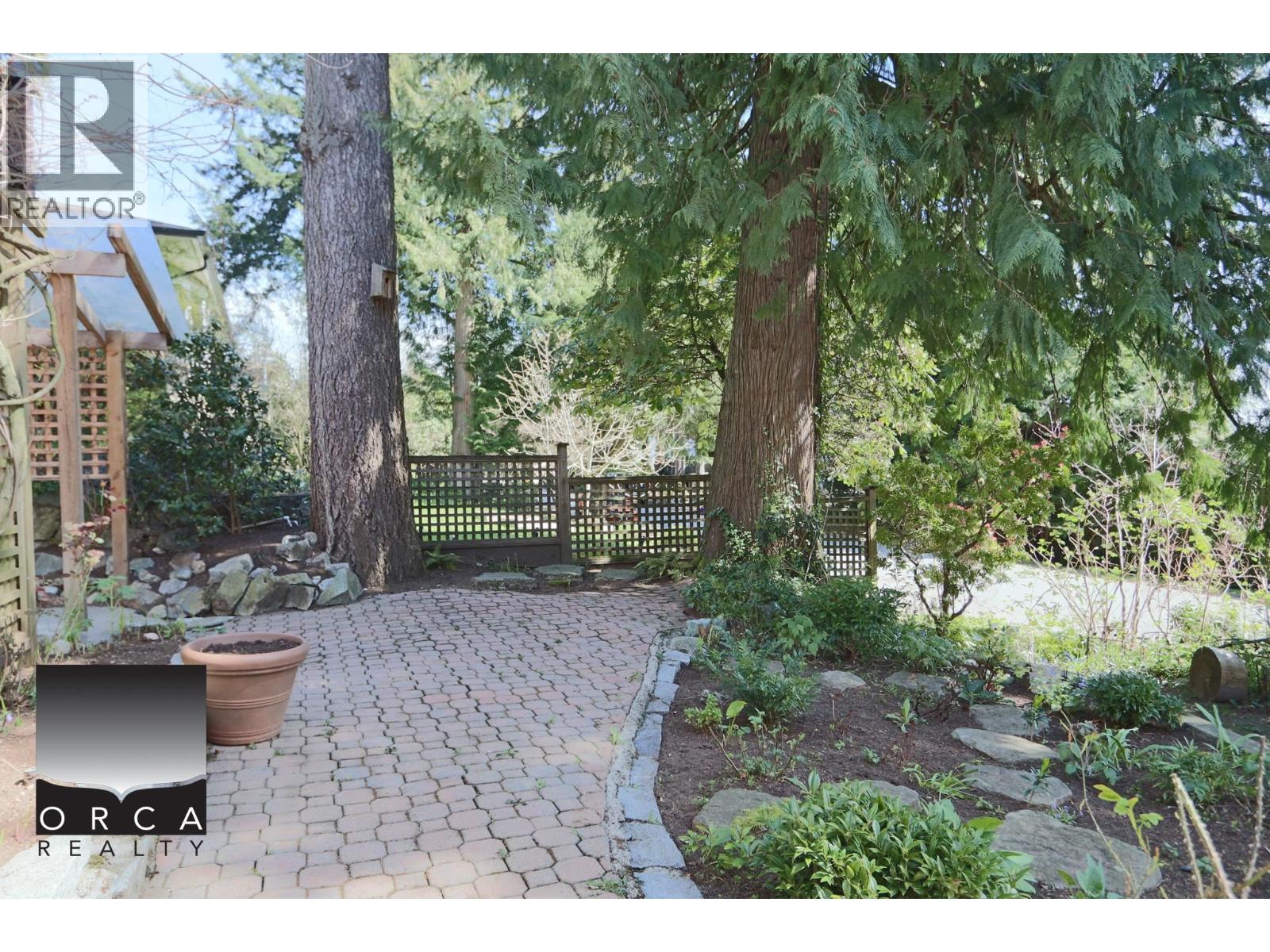 466 Brand Street, North Vancouver, British Columbia  V7N 1G1 - Photo 40 - R3108274