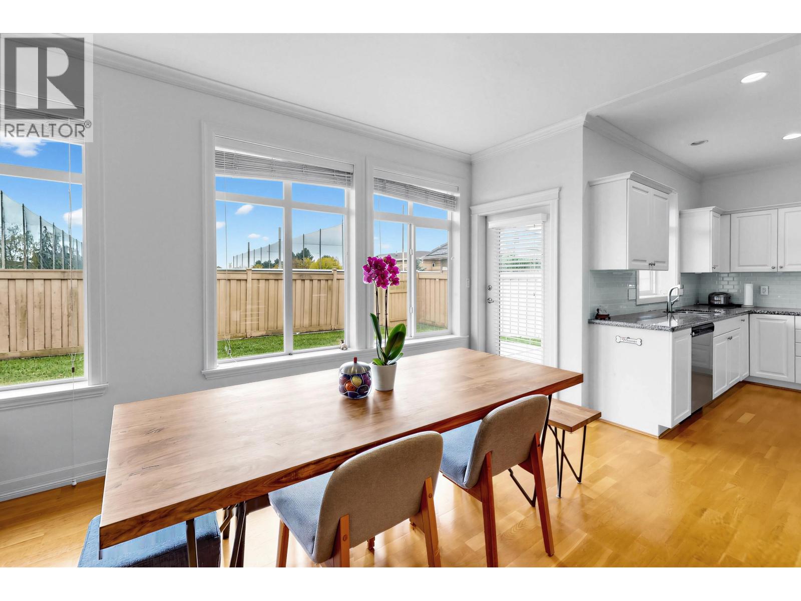 3580 Semlin Drive, Richmond, British Columbia V7C 5V7 - Photo 5 - R3111159