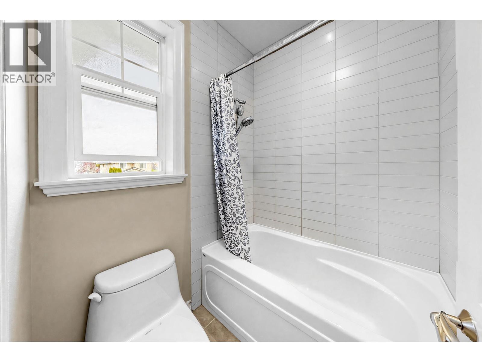 3580 Semlin Drive, Richmond, British Columbia V7C 5V7 - Photo 22 - R3111159