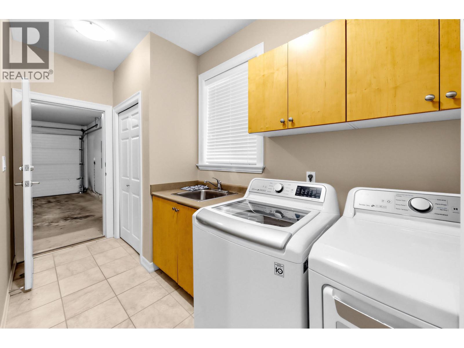 3580 Semlin Drive, Richmond, British Columbia V7C 5V7 - Photo 27 - R3111159