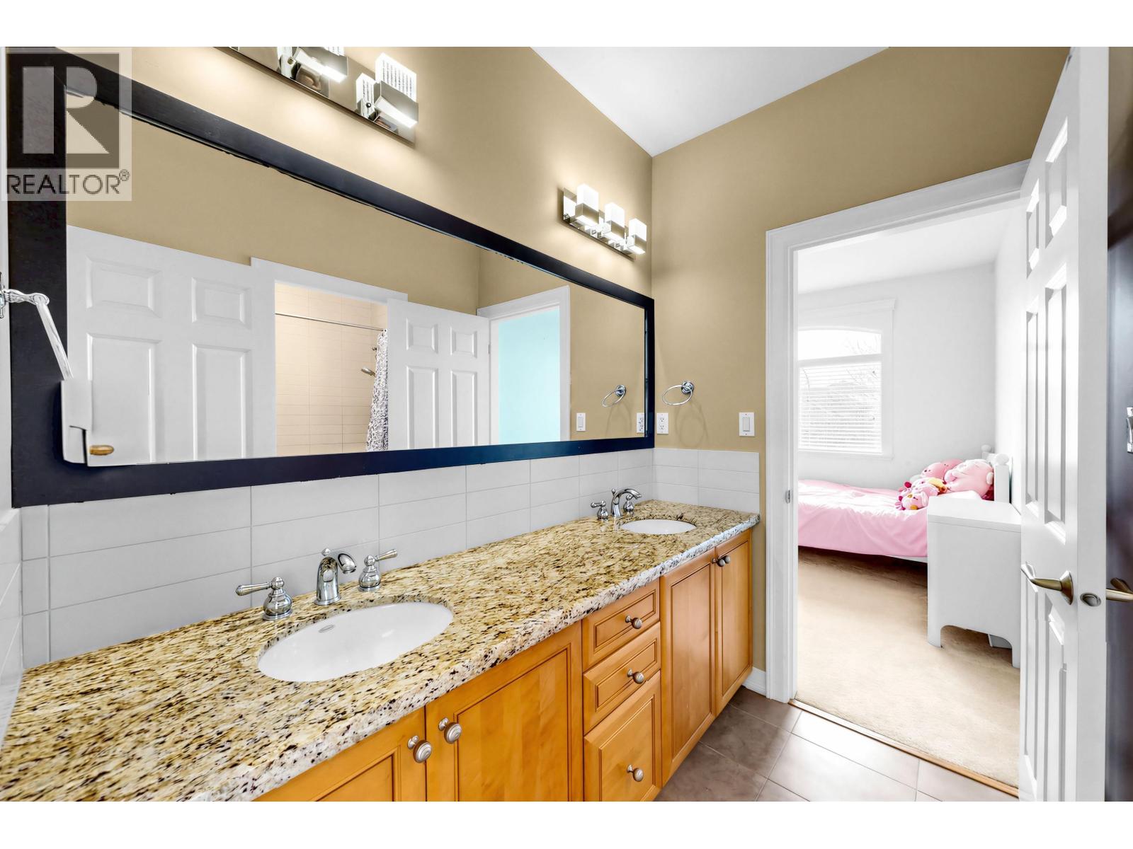 3580 Semlin Drive, Richmond, British Columbia V7C 5V7 - Photo 23 - R3111159