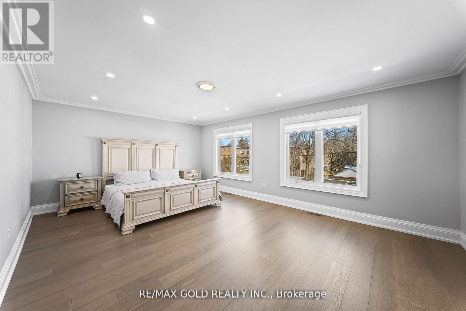 99 Twenty Seventh Street, Toronto, Ontario  M8W 2X6 - Photo 31 - W12998922