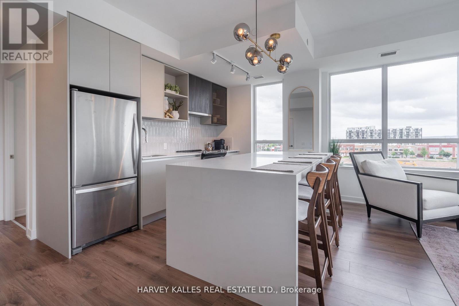 432 - 405 Dundas Street W, Oakville, Ontario  L6M 5P9 - Photo 21 - W12998936