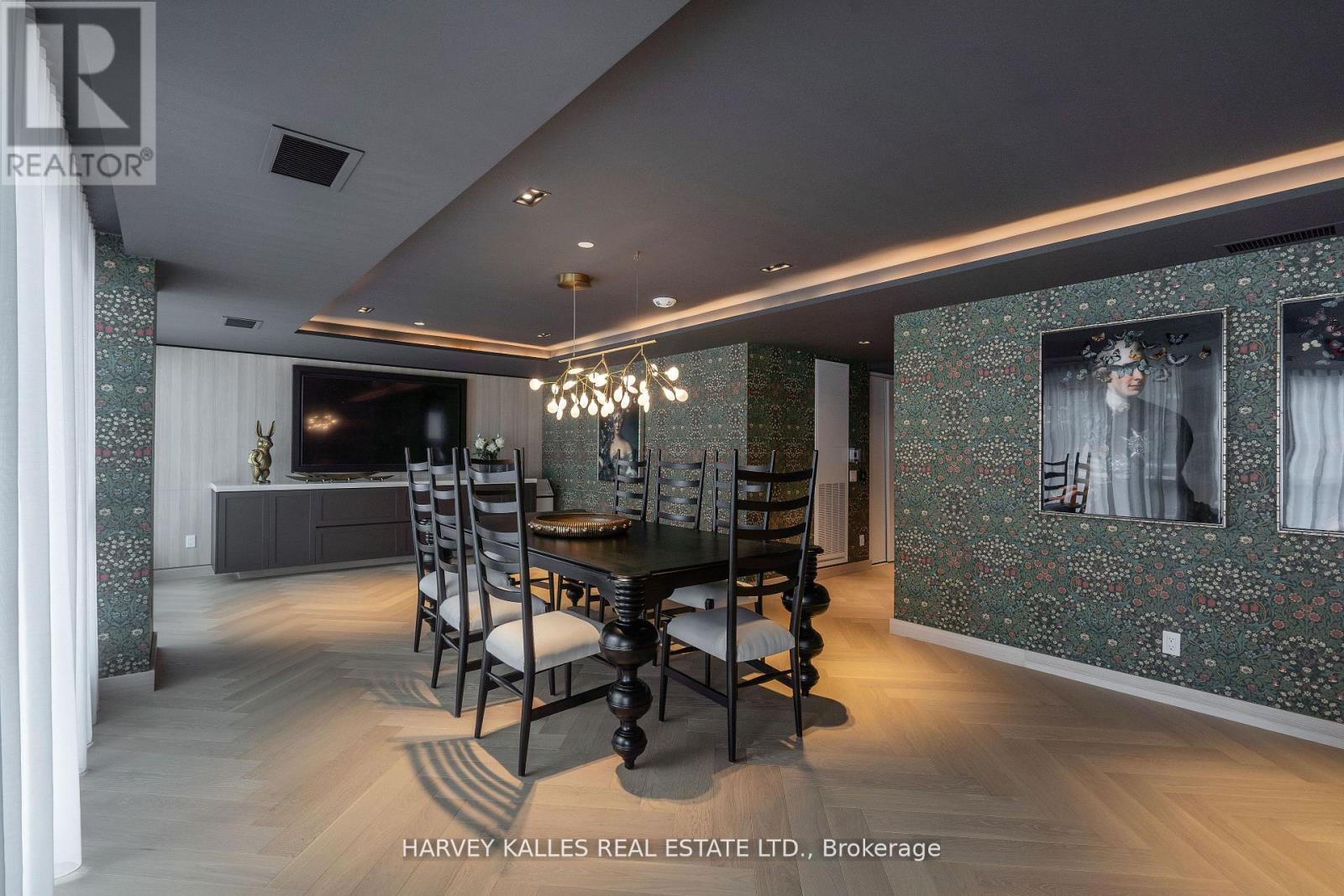 432 - 405 Dundas Street W, Oakville, Ontario  L6M 5P9 - Photo 37 - W12998936