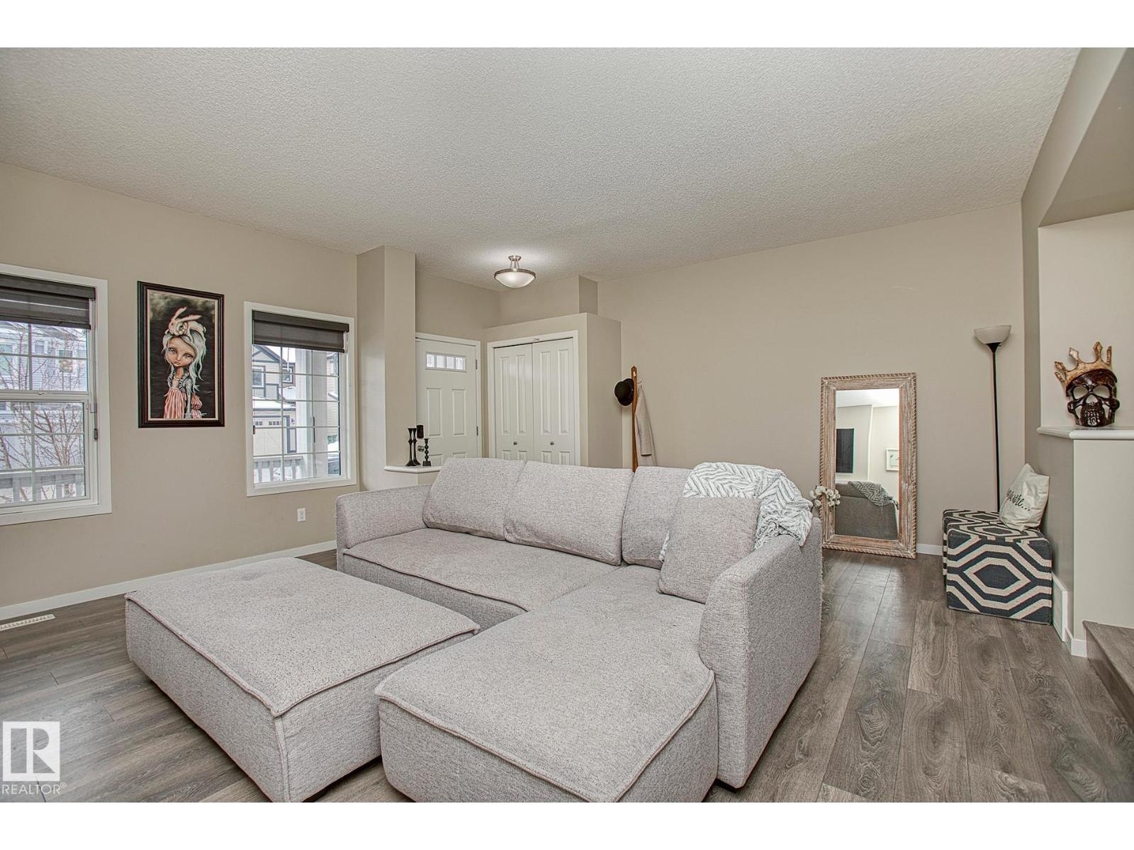 7718 Eifert Cr Nw, Edmonton, Alberta  T6M 0W2 - Photo 8 - E4482258