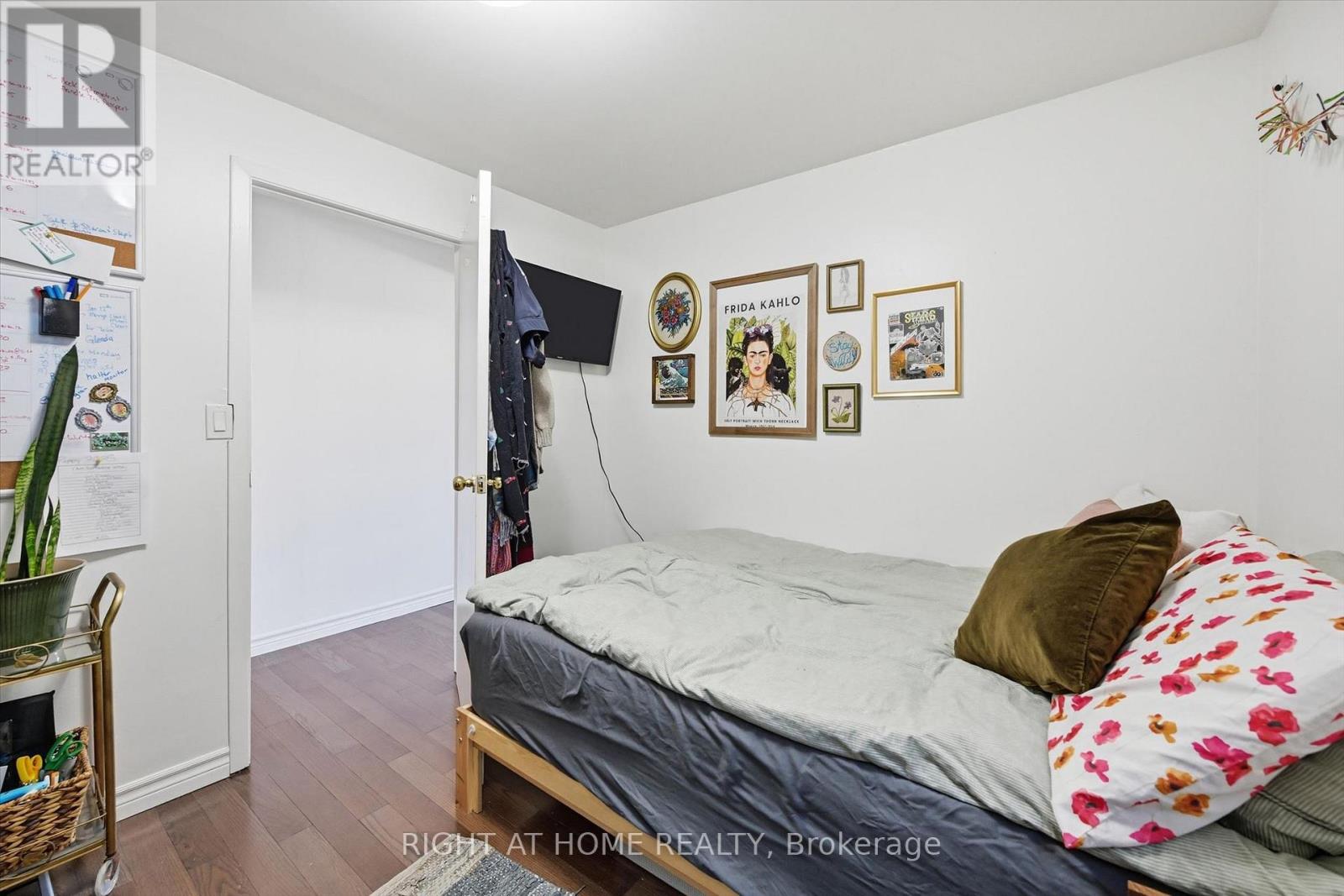 18 Fraser Avenue, Hamilton, Ontario  L8H 4G7 - Photo 14 - X12998900