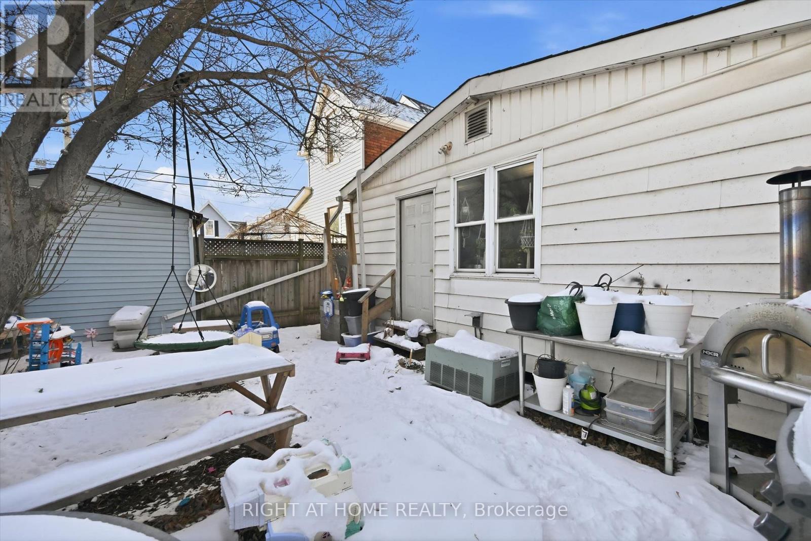 18 Fraser Avenue, Hamilton, Ontario  L8H 4G7 - Photo 30 - X12998900