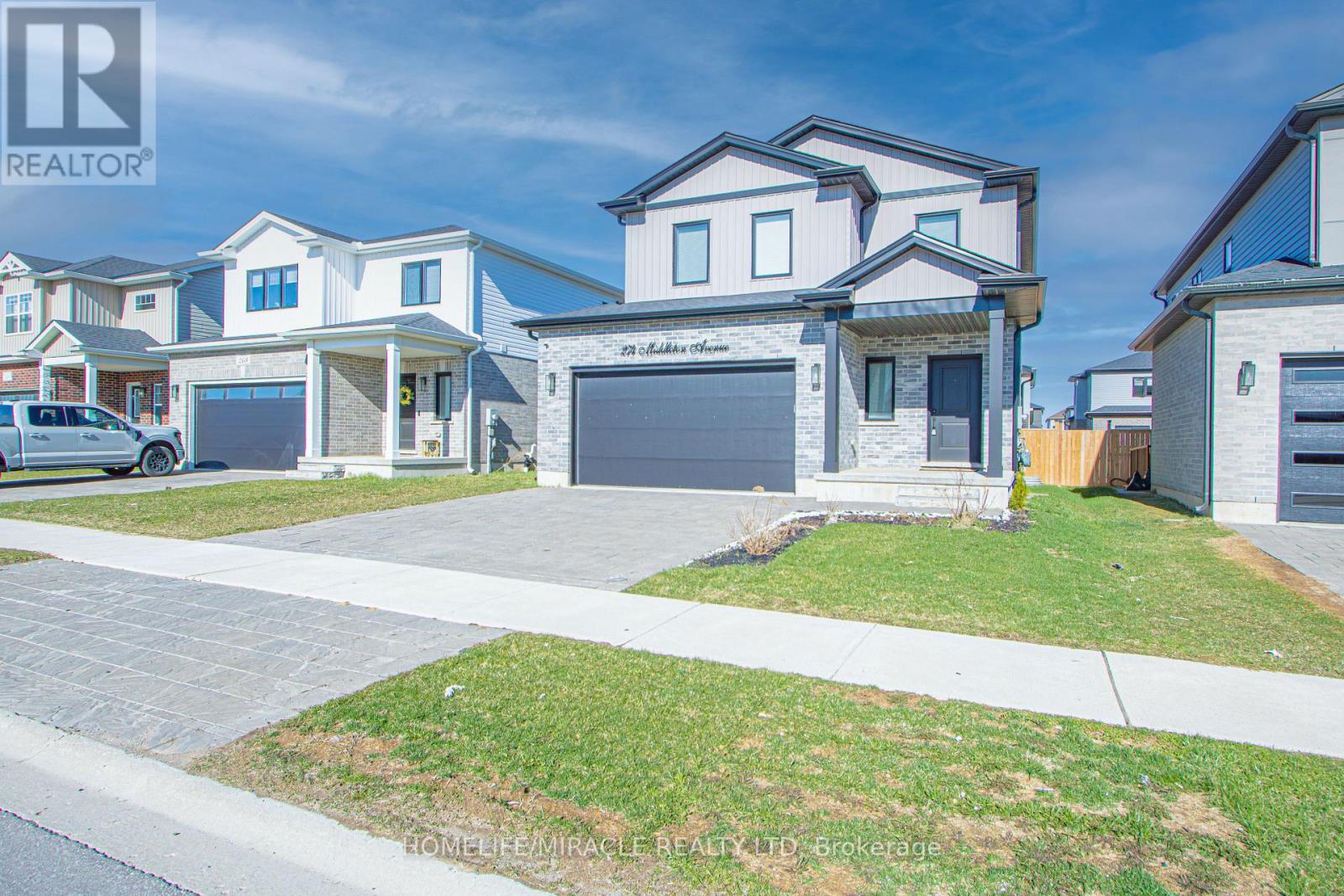 274 Middleton Avenue, London South, Ontario  N6L 0E9 - Photo 2 - X12998904