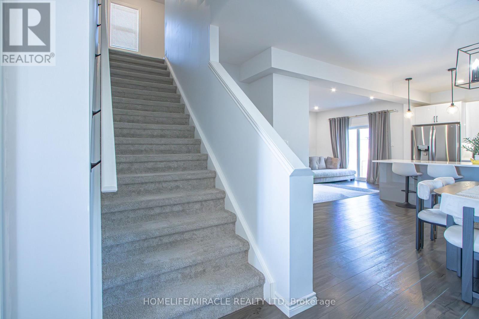 274 Middleton Avenue, London South, Ontario  N6L 0E9 - Photo 25 - X12998904