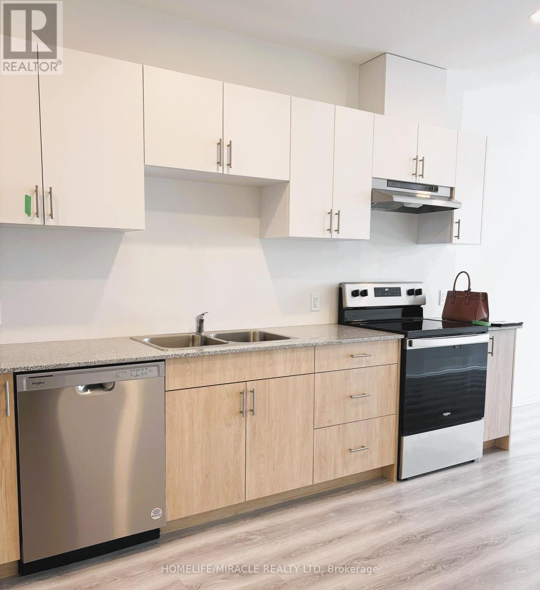 616 - 191 Elmira Road S, Guelph, Ontario N1K 0E5 - Photo 3 - X12998918