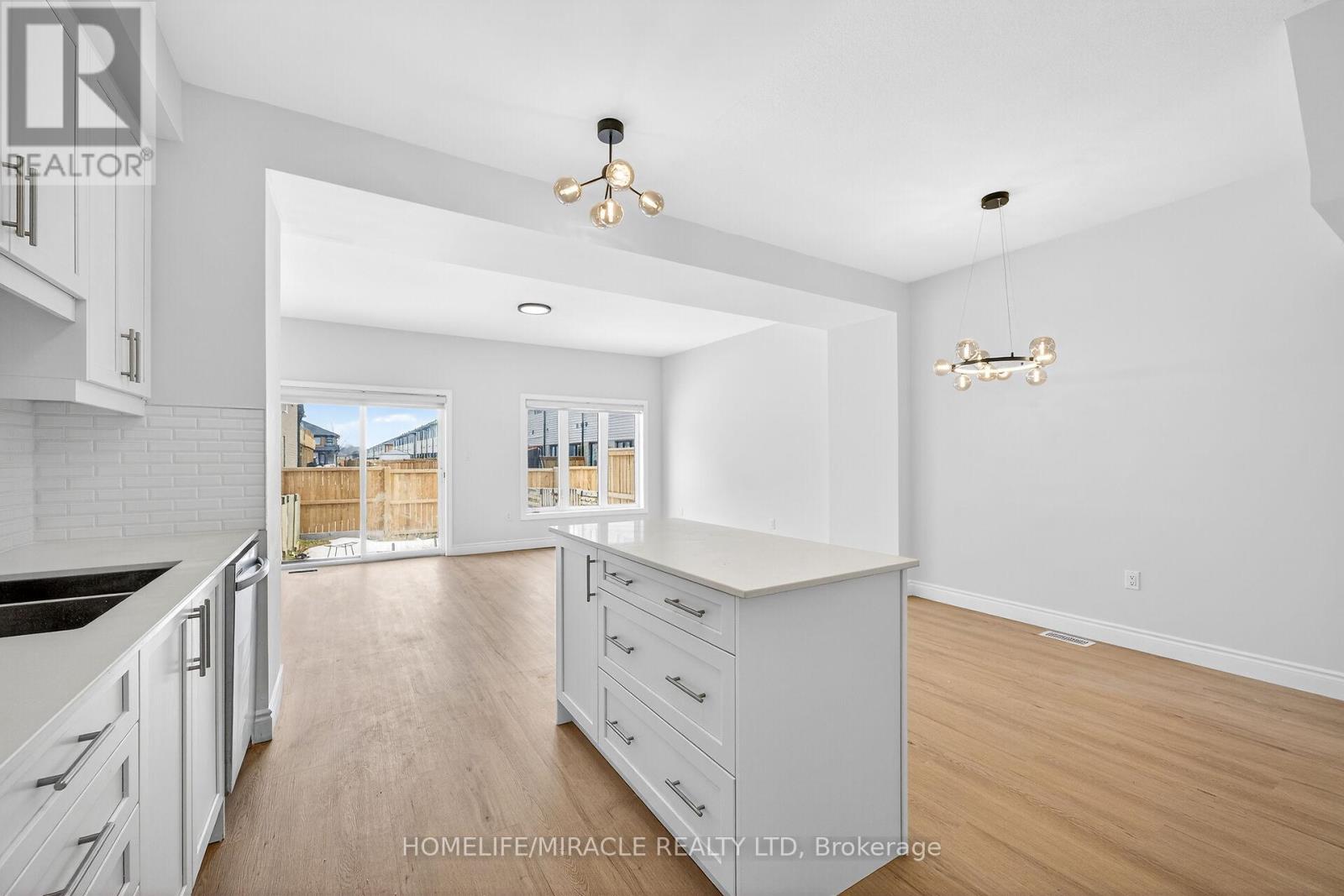 10 June Callwood Way, Brantford, Ontario  N3T 0T7 - Photo 13 - X12998940