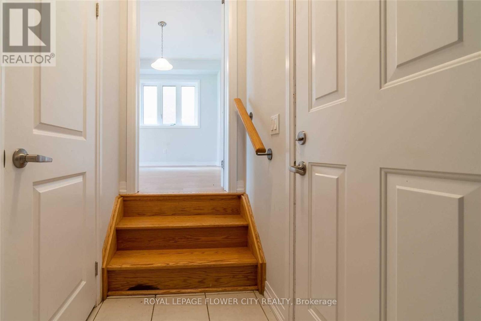 522 Thompson Street, Woodstock, Ontario  N4S 7W2 - Photo 19 - X12998970