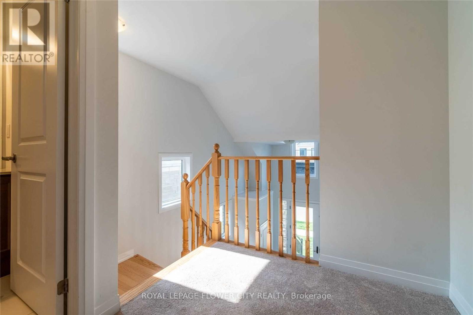 522 Thompson Street, Woodstock, Ontario  N4S 7W2 - Photo 8 - X12998970