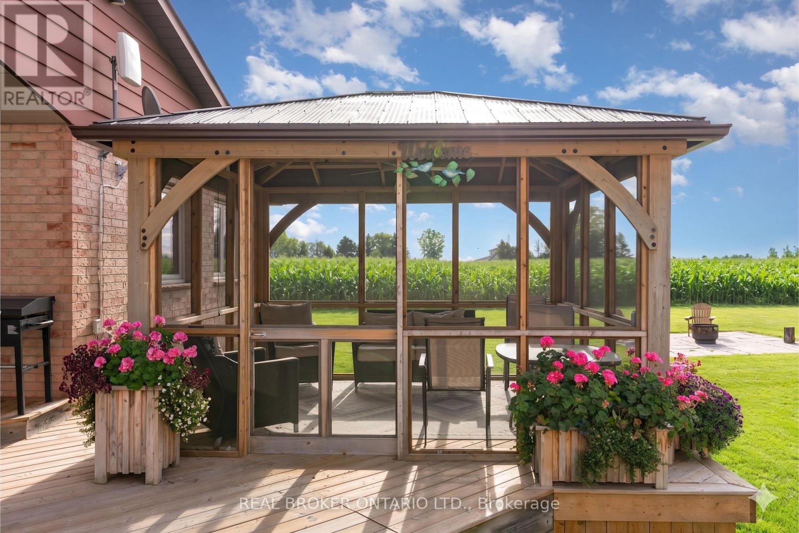 13382 Torbram Road, Caledon, Ontario  L7C 2S8 - Photo 36 - W12751558