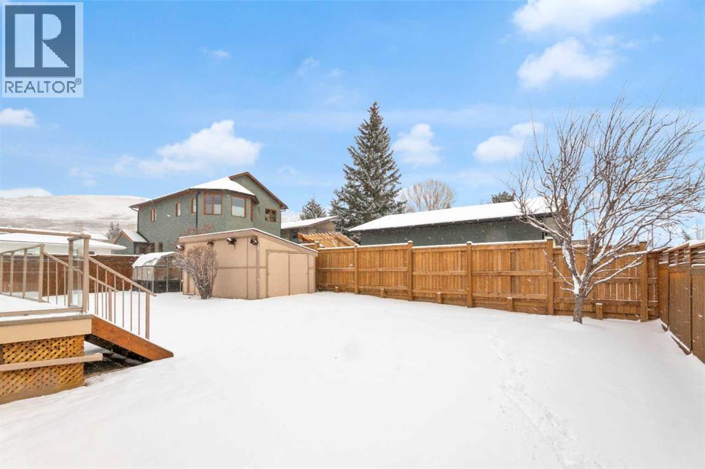 222 Ross Avenue, Cochrane, Alberta  T4C 1Z3 - Photo 42 - A2293461