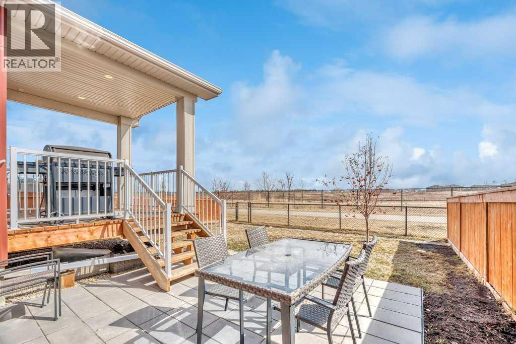 261 Wildrose Drive, Strathmore, Alberta  T1P 0H4 - Photo 4 - A2300048