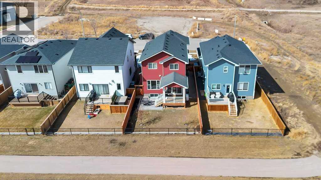 261 Wildrose Drive, Strathmore, Alberta  T1P 0H4 - Photo 10 - A2300048